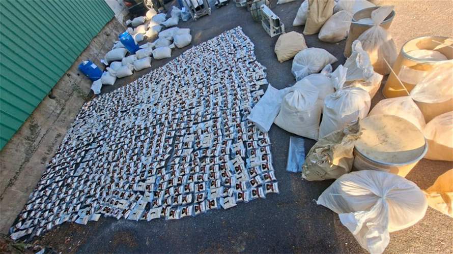 الجيش يضبط كمية كبيرة من المخدرات ومعدات ومواد أولية لتصنيعها خلال عملية دهم في بوداي - بعلبك