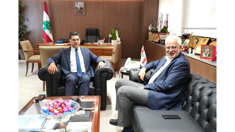 لقاء بين وزيرَي الإعلام والعدل