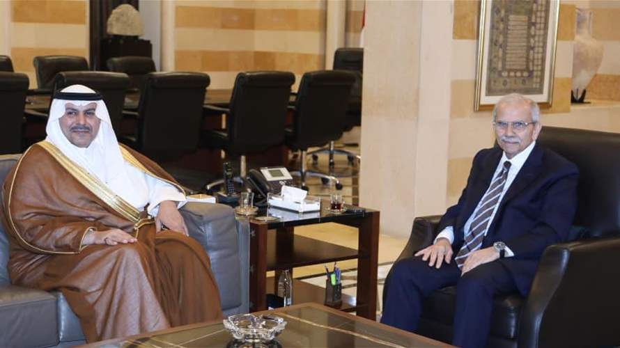 سلام بحث مع السفير السعودي في التطورات بالجنوب وسبل تعزيز التعاون المشترك 