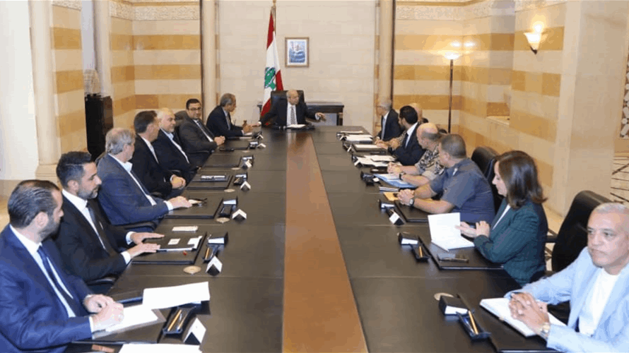 سلام ترأس اجتماعا حضره قباني والنفي وزيدان وعبود بحث في تطوير مرفأ بيروت والنقل العام في العاصمة