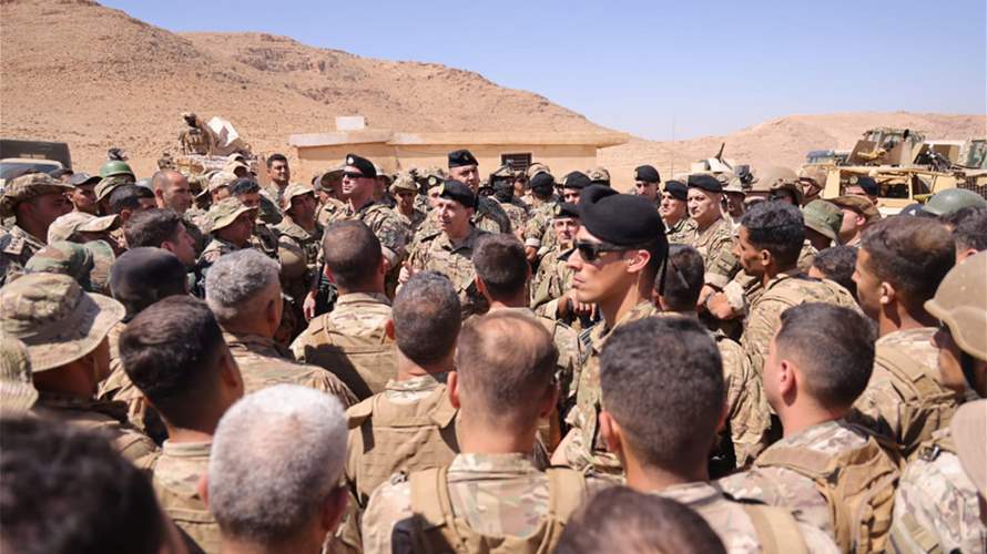العماد رودولف هيكل: الجيش سيَصل بالوطن إلى بر الأمان 