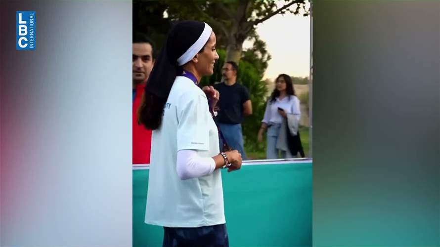 نساء يركضن بلا حجاب في طهران... هل تتغيّر إيران؟