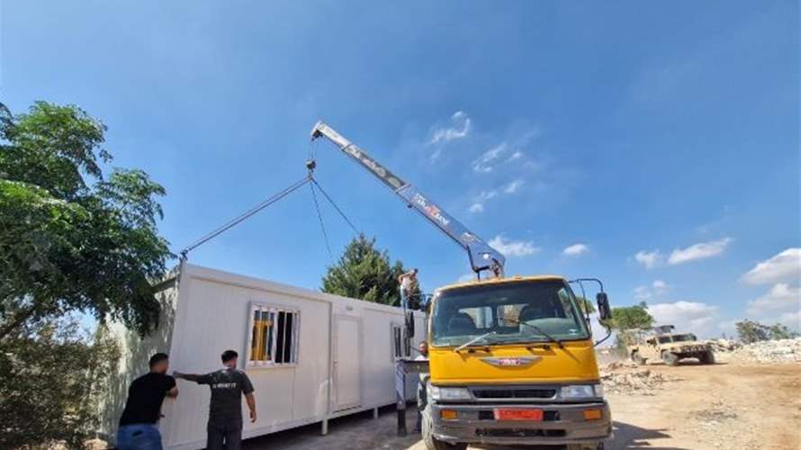 مجلس الجنوب باشر تسليم الدفعة الأولى من البيوت الجاهزة للأهالي المتضررين في زوطر الغربية