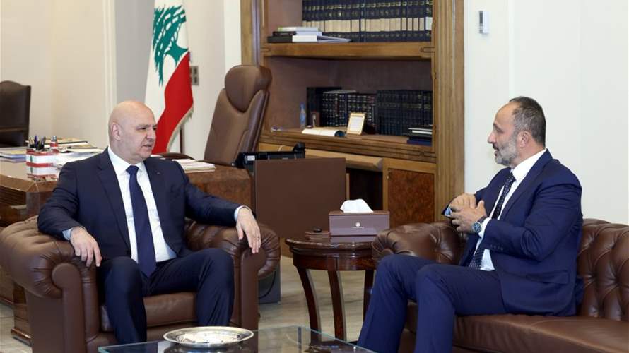 الرئيس جوزاف عون اطّلع من رئيس بلدية حاصبيا لبيب الحمرا على أوضاع المنطقة وحاجات أهلها الصامدين رغم الظروف الأمنية الصعبة التي يمرّ بها الجنوب