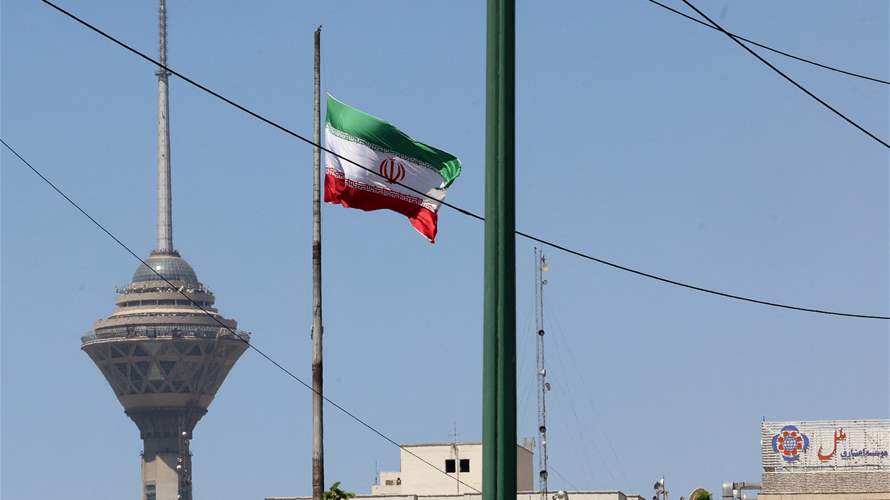 Iran airlines cancel flights as US sanctions hit