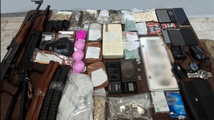 الجيش يوقف رئيس عصابة للاتجار بالمخدرات في منطقة حورتعلا – بعلبك