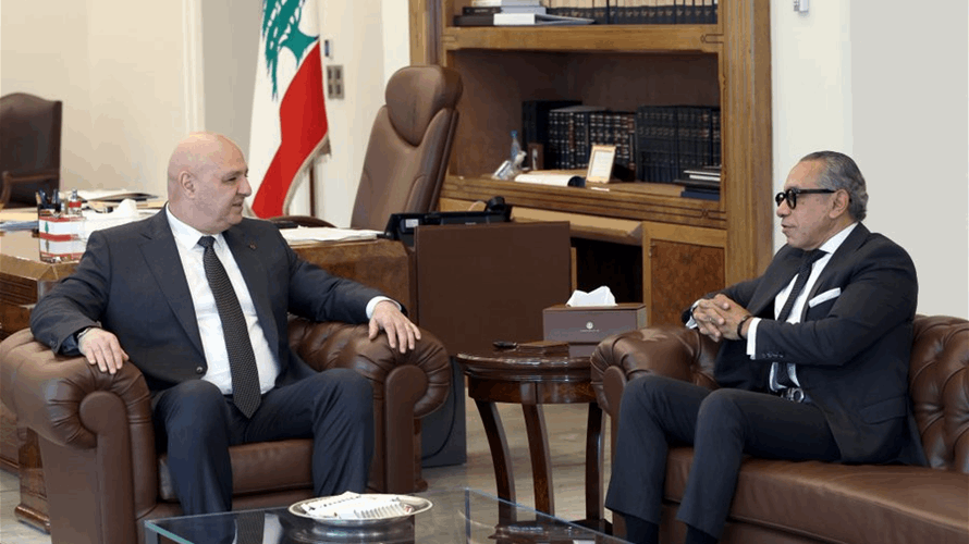 الرئيس جوزاف عون استقبل السفير المصري علاء موسى في زيارة وداعية لمناسبة انتهاء مهمته الدبلوماسية في لبنان وشكره على دوره في تعزيز العلاقات بين البلدين وتطويرها في المجالات كافة متمنيًا له التوفيق في مهامه الدبلوماسية الجديدة