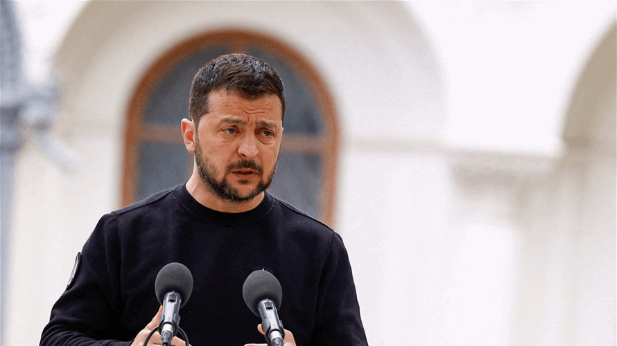 زيلينسكي: كوريا الشمالية تستعد لنشر 10 آلاف جندي آخر في روسيا