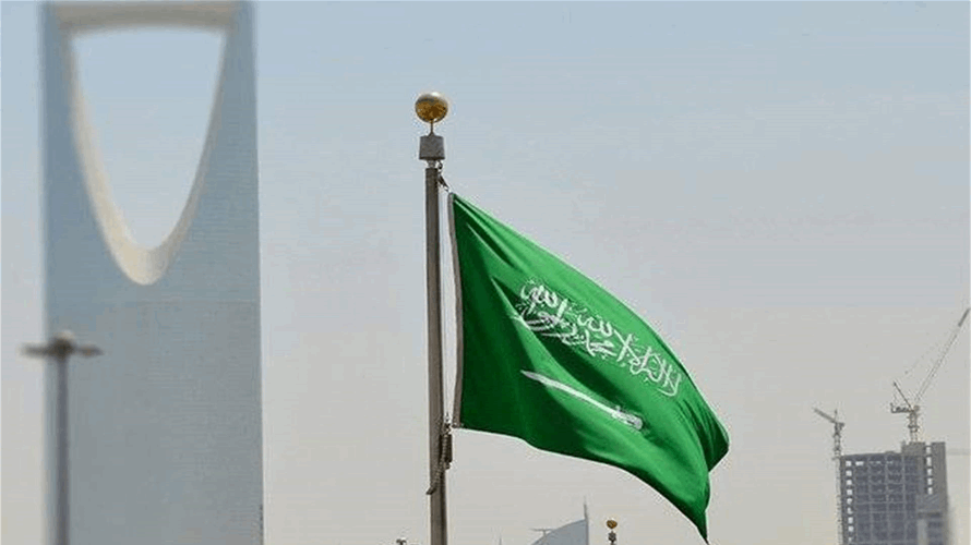 السعودية تستأنف تحميل النفط من ميناء ينبع بعد إعادة تشغيل خط شرق-غرب