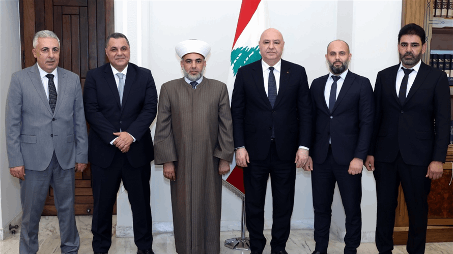 الرئيس عون أكد لوفد عكاري متابعته الشخصية لايجاد حلول سريعة لمكب سرار