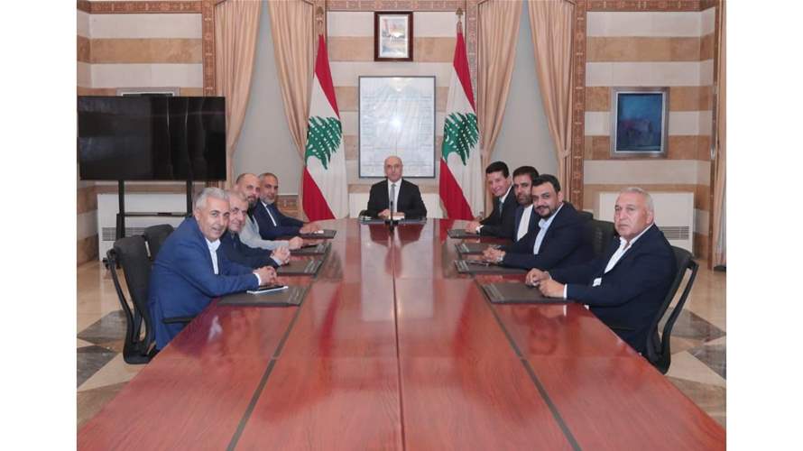 وزير الداخلية عرض مع وفد من البلديات المجاورة لمكب سرار هواجس الأهالي المتعلقة بإعادة فتح المكب