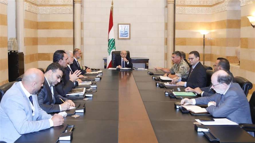سلام ترأس اجتماعاً لمتابعة التحضيرات لانطلاق الرحلات التجارية من مطار القليعات: إعادة تشغيل المطار تدخل مرحلتها الأخيرة والرحلات التجارية تنطلق الشهر المقبل