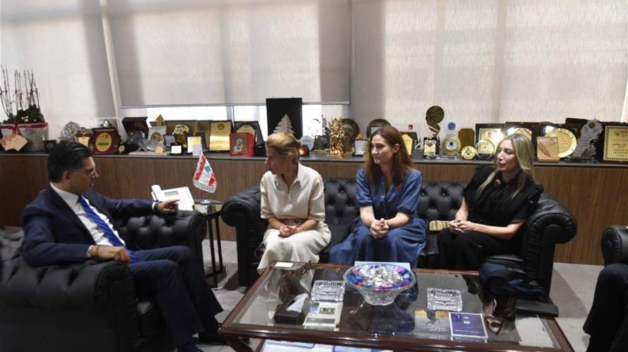 الوزير مرقص بحث مع وفد (SACEM ) في تعزيز حماية حقوق المؤلف والملكية الفكرية في لبنان