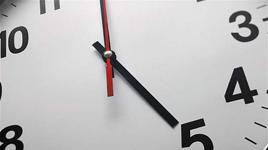 Lebanon to turn clocks back one hour on Oct. 24-25