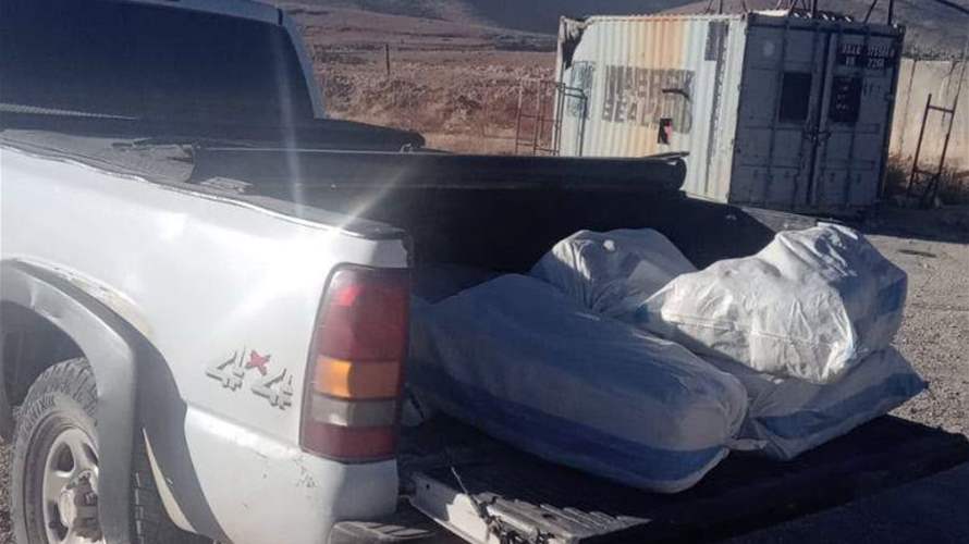 الجيش يوقف مطلوبين بجرائم السلب والسرقة والاتجار بالمخدرات والتهريب في مناطق مختلفة