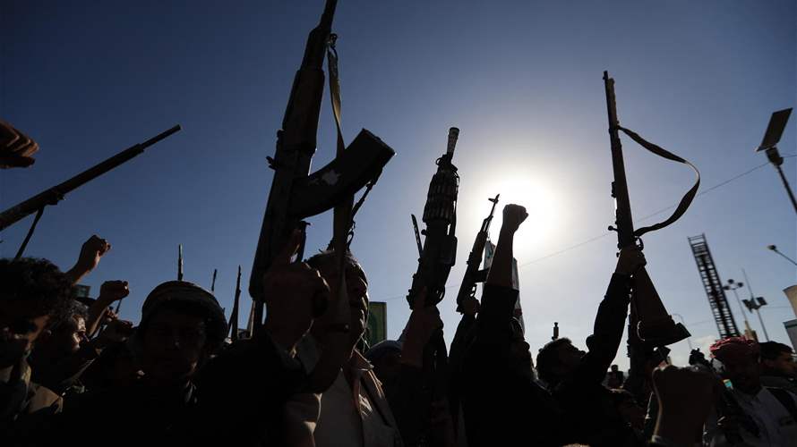Houthis attacked Riyadh airport with missile: Diplomatic source briefed on the matter to AFP