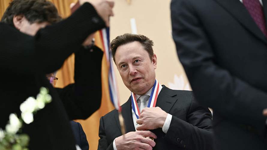Musk calls on Ukraine's Zelensky to 'go' after satellite slowdown row