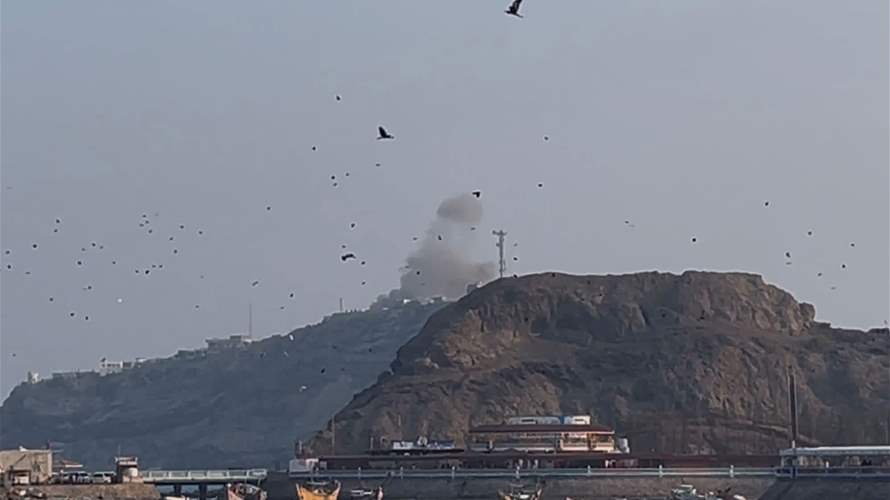 Houthi attack on presidential palace in Yemen's Aden kills 4: AFP