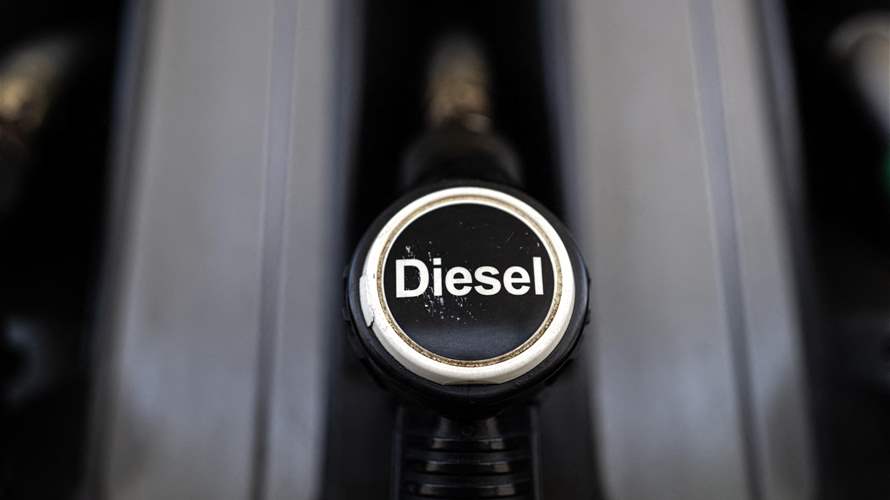 Lebanon sees drop in fuel prices