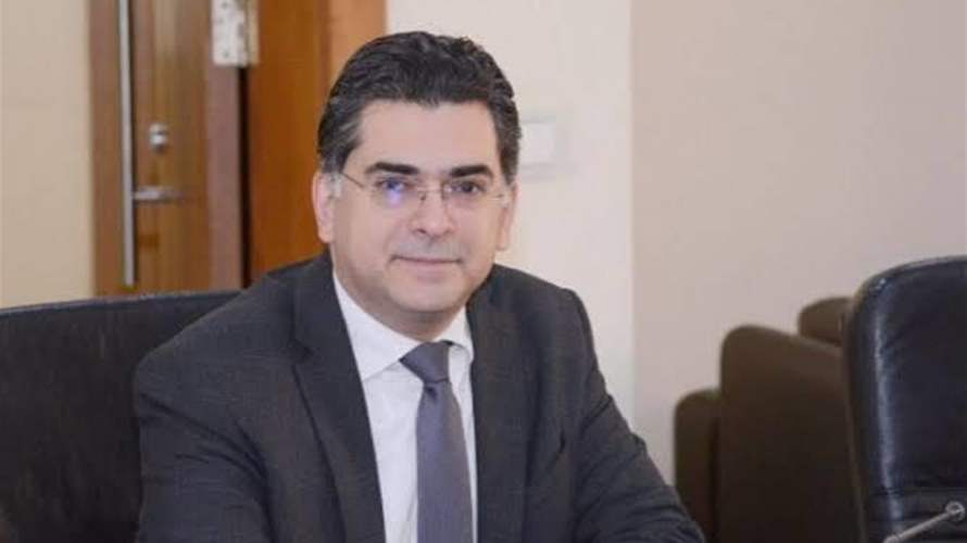 وزير الاعلام: اقتربنا من الانتهاء من وضع مسودة لتنظيم عمل المؤثرين