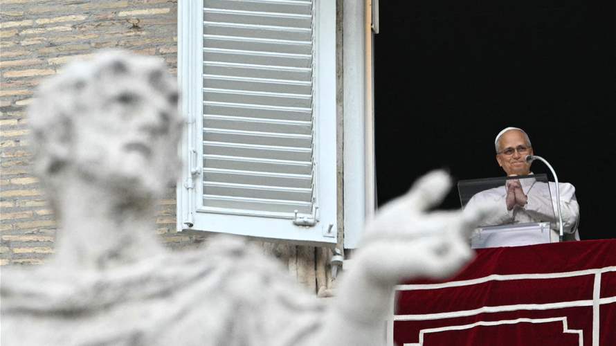 Pope addresses crowd in Vatican for first time since surgery