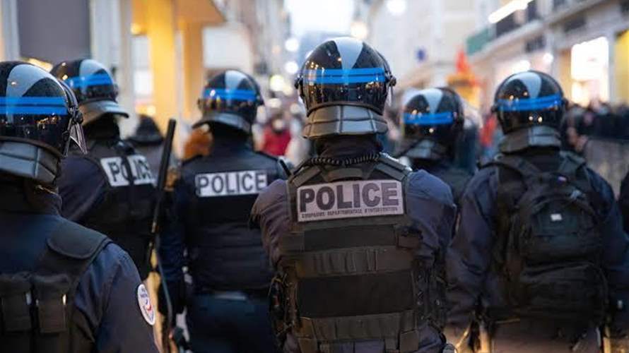 Gunman kills one, wounds four in town outside Paris: Police