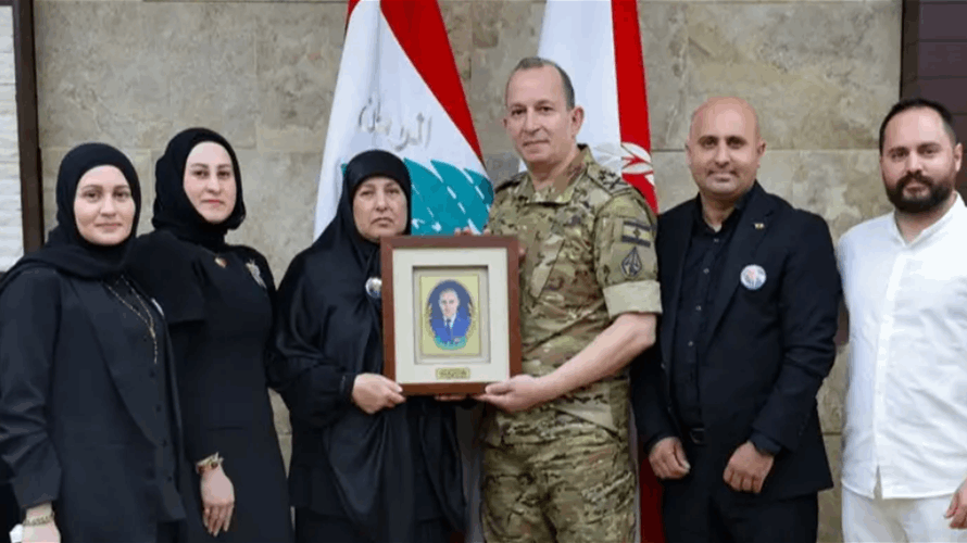 قائد الجيش استقبل سفير كازاخستان وعائلة المقدم الشهيد محمد فرحات