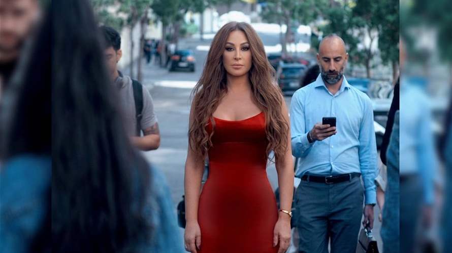 إليسا بفيديو ترويجي ضخم لألبومها الـ14: "هذا العام أنا مَن سأعطيكم هدية" (فيديو)