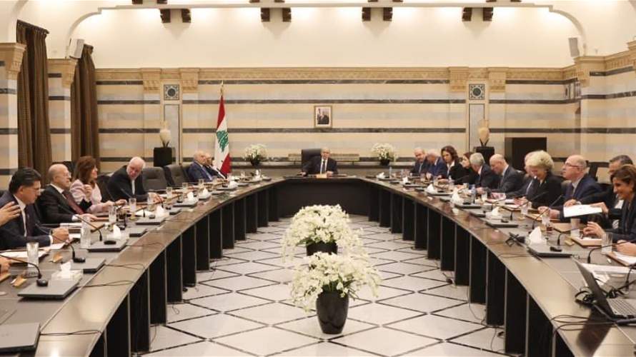 جلسة حكومية وبحث في مبادئ ينبغي اعتمادها لمعالجة ملف النفايات