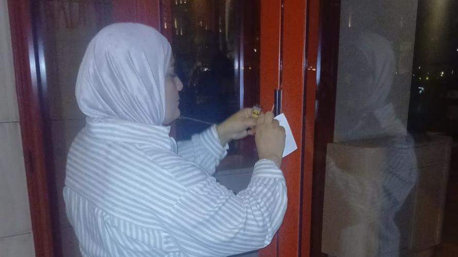 محافظ بيروت يتخذ تدبيراً احترازياً مشدداً بحق مطعم بعد ثبوت وجود طفيلي الشعرينة الحلزونية