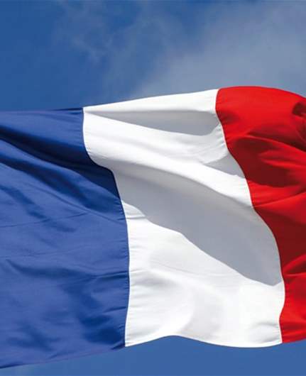 باريس على استعداد لتنشيط مساعيها الديبلوماسية حيال لبنان.. وترحيب فرنسي "بالتوافق العريض" (نداء الوطن)