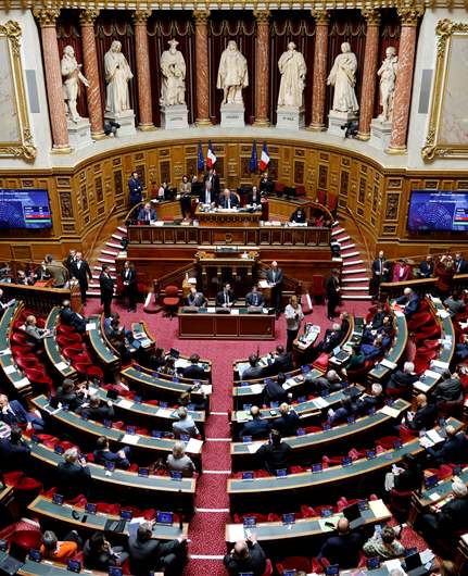 اليمين مستمر بالهيمنة على مجلس الشيوخ الفرنسي