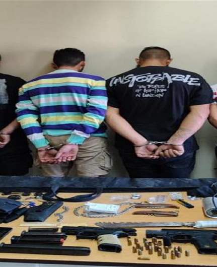 عصابة نفّذت العديد من عمليات السرقة والسلب بقوة السلاح... وشعبة المعلومات كشفت هويات أفرادها وأوقفتهم!