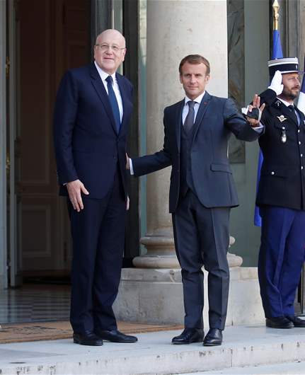 Élysée Palace: Macron to receive Lebanese Prime Minister and Army Commander on Friday