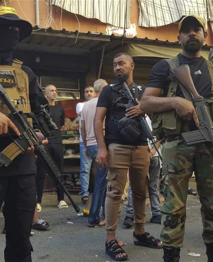 اتصالات بين الجانب اللبناني وقيادات فلسطينية لصياغة تفاهم بشأن ملف السلاح الفلسطيني (الشرق الأوسط)