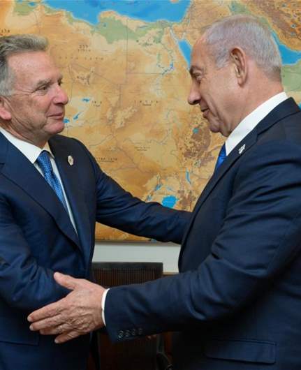 With Gaza war 'under fire,' Netanyahu looks to Washington for support
