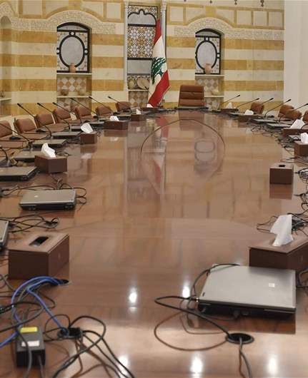 Lebanon’s Cabinet resumes session, postpones decisions on Raoucheh Rock and Rissalat Association
