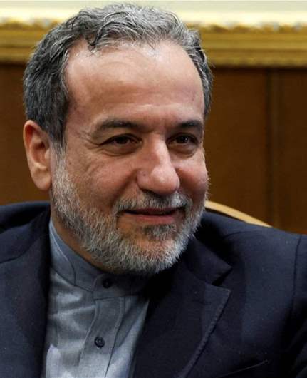 وزير خارجية إيران يدعو رجي الى زيارة طهران