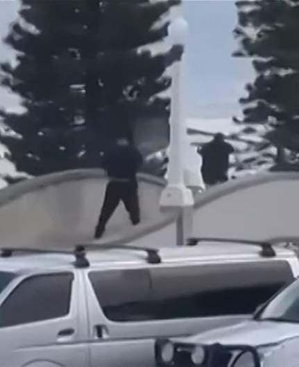 الشرطة الأسترالية: منفذا هجوم بونداي استلهما فكر تنظيم الدولة الإسلامية