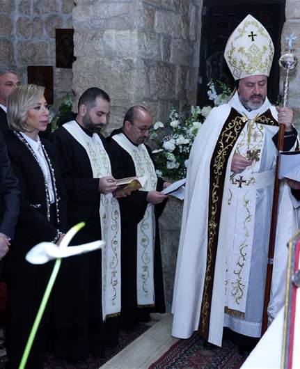 الرئيس عون واللبنانية الأولى شاركا في قداس الرهبانية الانطونية لمناسبة عيد القديس انطونيوس الكبير