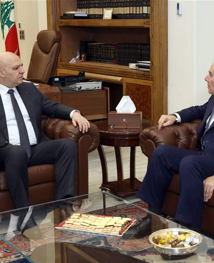 Lebanese President Aoun, BDL governor discuss IMF talks