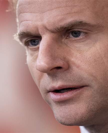 ماكرون: إجراء مفاوضات لبنانية إسرائيلية مباشرة رهن بضوء أخضر إسرائيلي