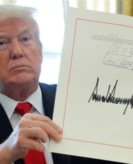 العملات الورقية الأميركية الجديدة ستحمل توقيع ترامب