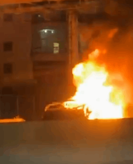 Israel strikes vehicles in Khalde and Jnah, targets Beirut's suburbs