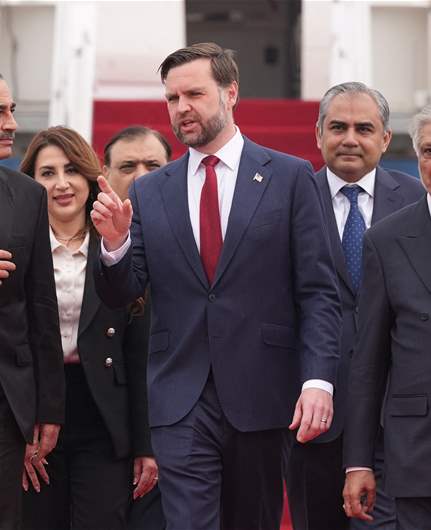 وزير الخارجية الباكستاني يدعو أميركا وإيران إلى مواصلة الالتزام بوقف إطلاق النار بعد انتهاء المحادثات