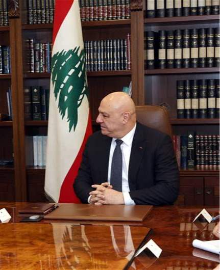 الرئيس عون للمفوض السامي للأمم المتحدة لشؤون اللاجئين: لبنان يحتاج إلى مساعدات عاجلة