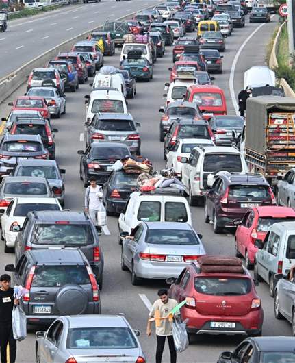 Returns to southern Lebanon turn into short visits amid destruction and uncertainty