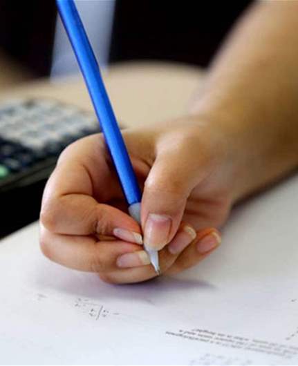 الدروس المطلوبة للامتحانات الرسمية للشهادة الثانوية العامة بفروعها الأربعة