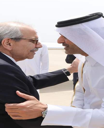 لتقديم واجب العزاء... نواف سلام في الدوحة على رأس وفد وزاري