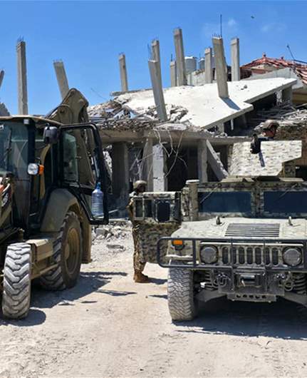 Lebanon army condemns Israeli attacks preventing deployment in south